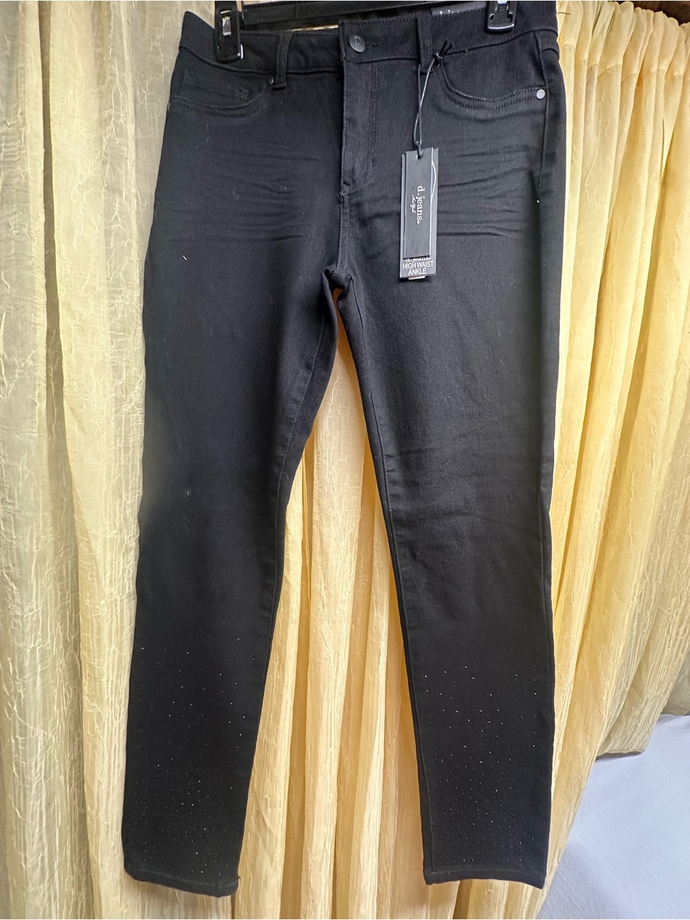 d. jeans Black Skinny Men's Jeans with Subtle Lower-Leg Stud Detail